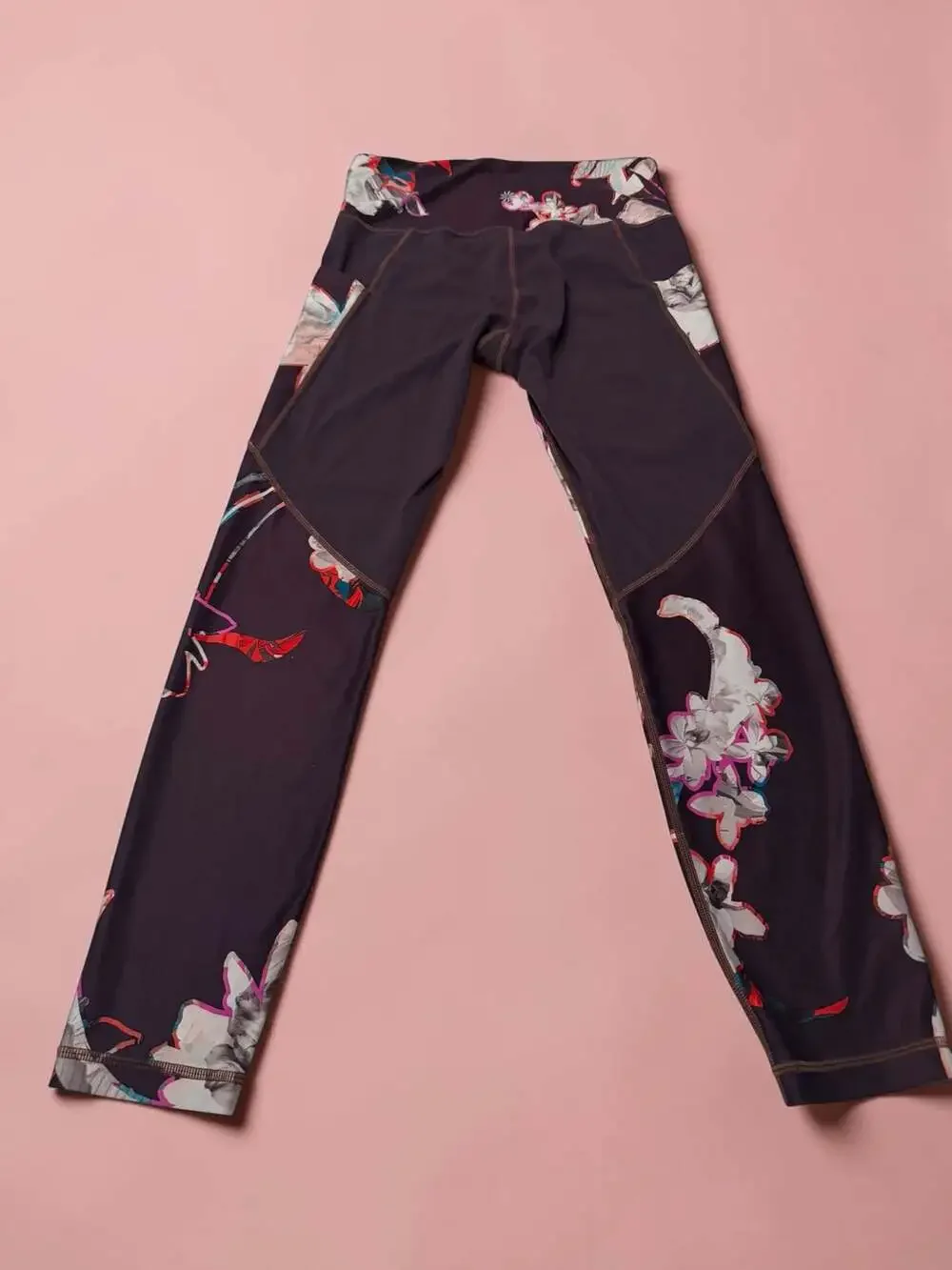 Athleta Salutation Stash Pocket Floral 7/8 Leggings‎ Size S